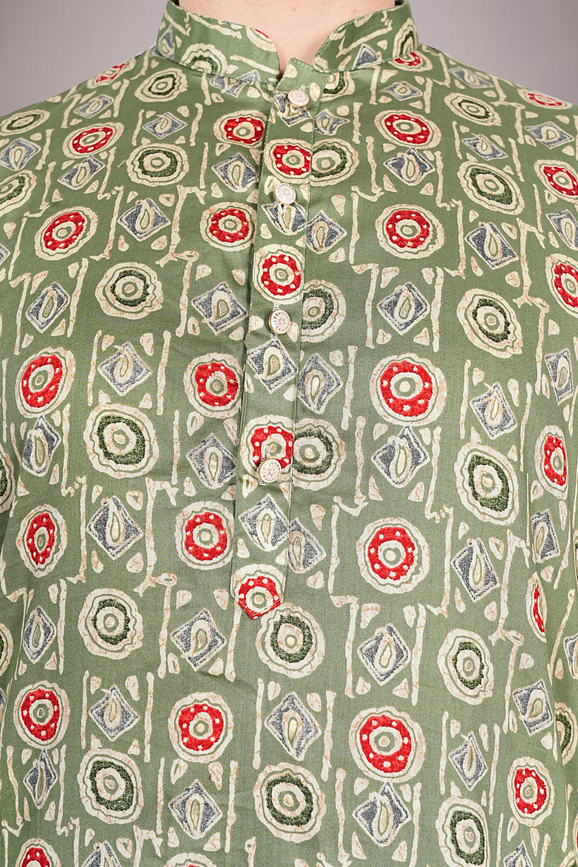 "Lightweight Geometric Print Kurta for All-Day Festive Comfort"