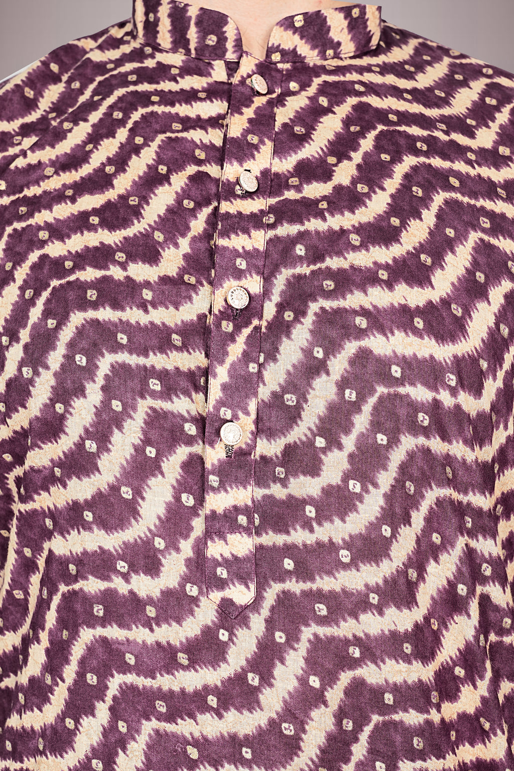 "Elegant Lehariya Bandhani Printed Kurta for Workday to Worship"