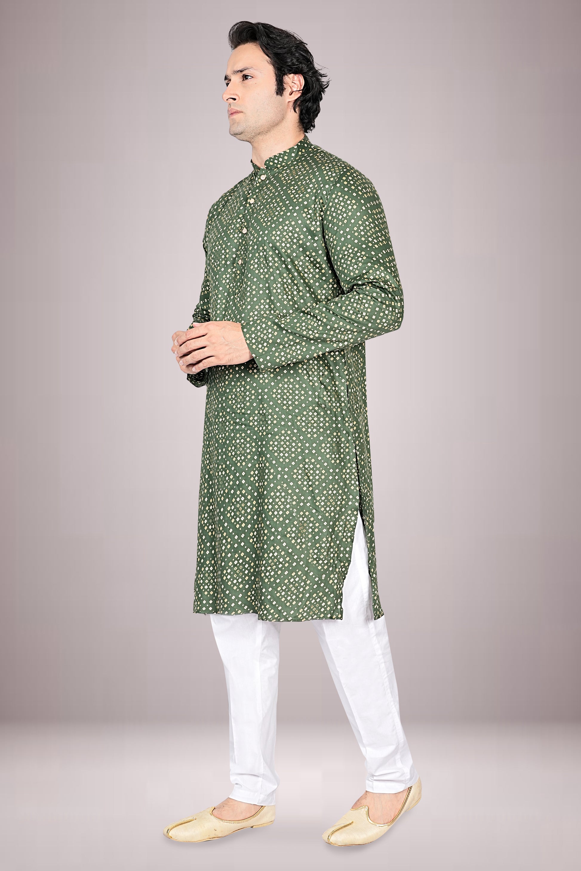 "Men's Bandhani Kurta in Pure Cotton - Traditional Yet Modern"