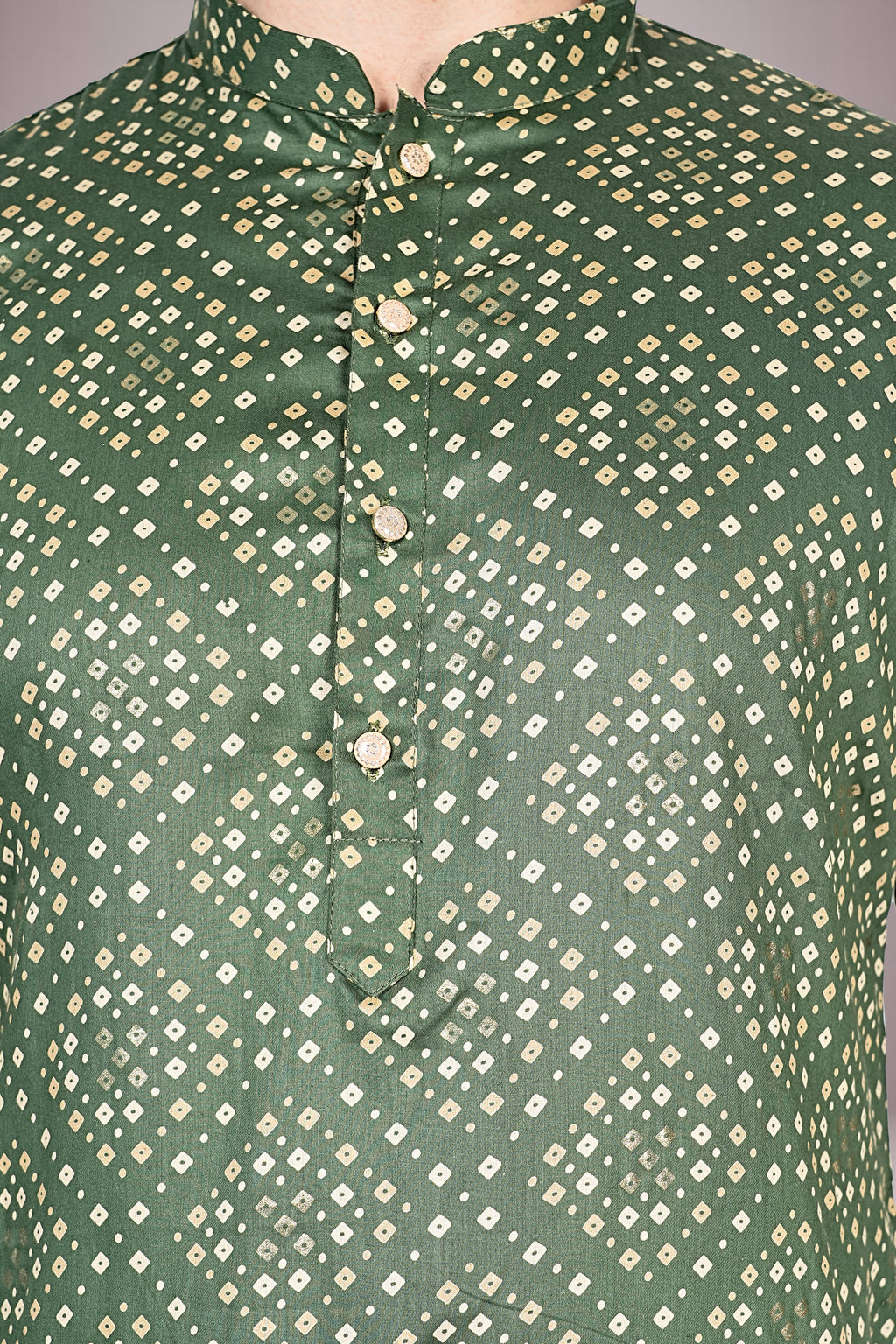 "Men's Bandhani Kurta in Pure Cotton - Traditional Yet Modern"